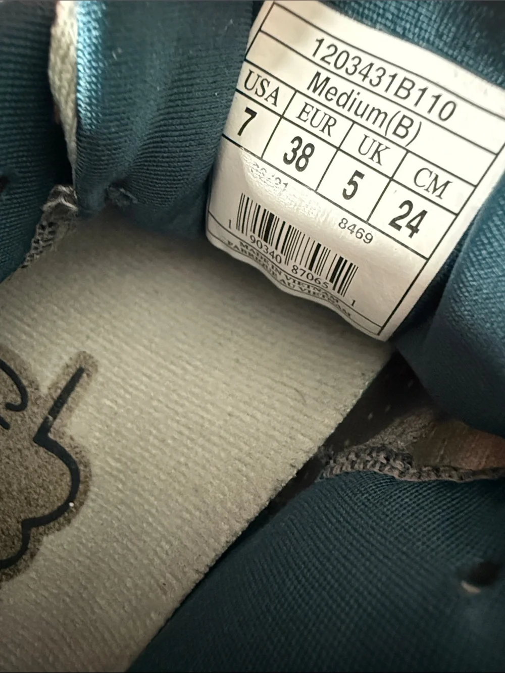 Brooks lightweight running